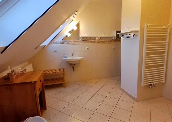 Steckelsdorf راتينو